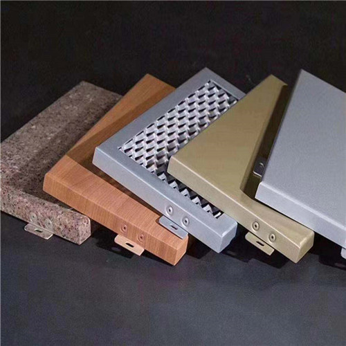 1658992978203010654.jpg 菱形孔屏蔽網 (2).jpg